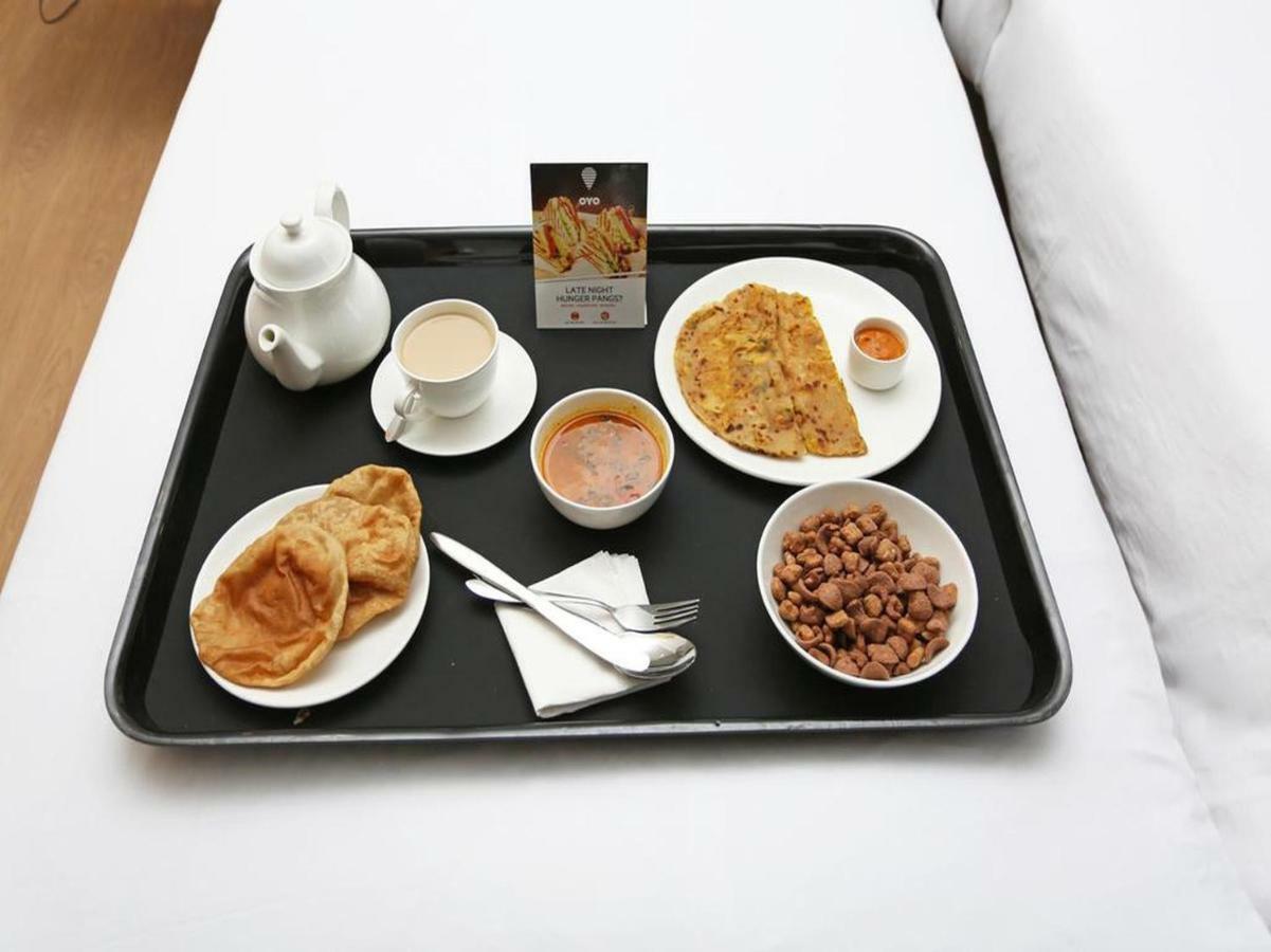 Oyo 1681 Hotel Devansh أُودايبور المظهر الخارجي الصورة