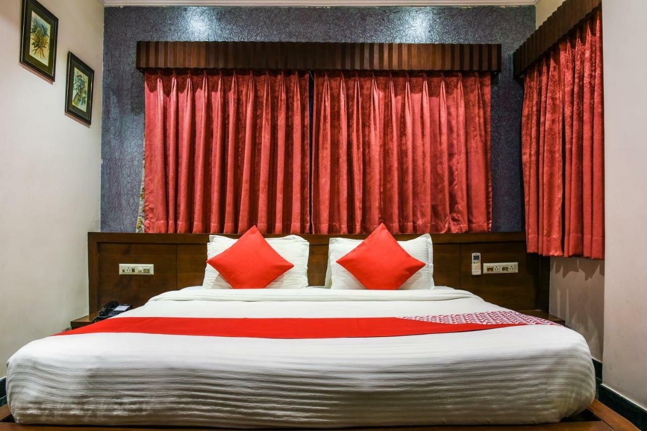 Oyo 1681 Hotel Devansh أُودايبور المظهر الخارجي الصورة